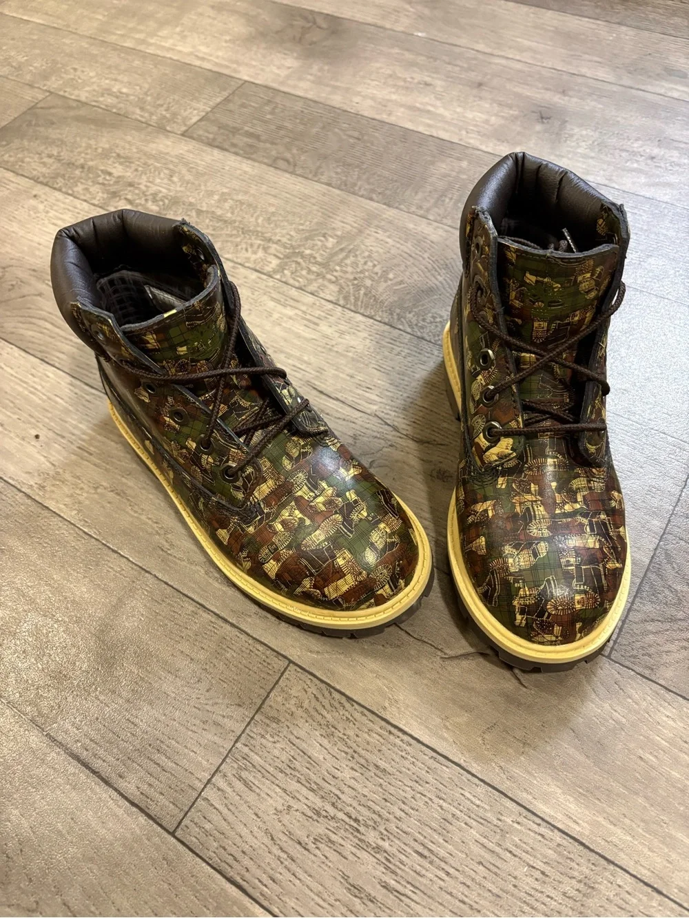 Timberland Kids' Brown and Green Camo Lace-Up Boots